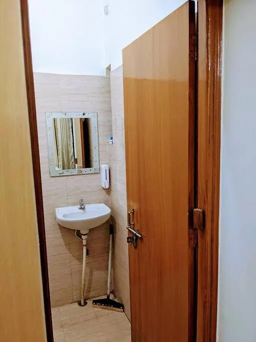 شقة Aikyam فاراناسي